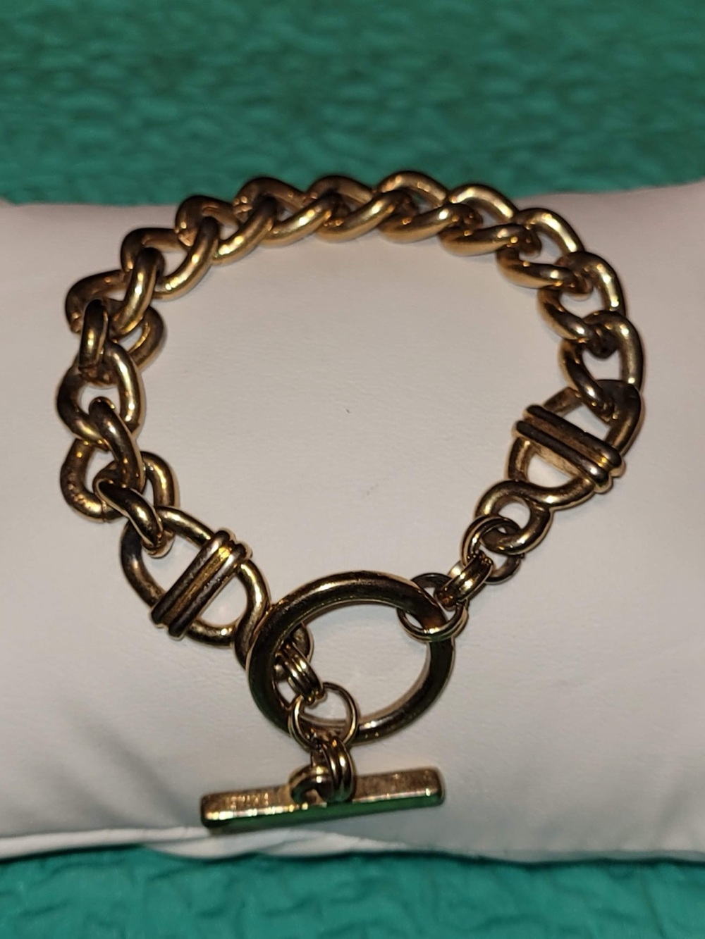 Vintage Gold Chain Toggle Bracelet